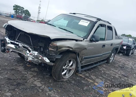 2003 Chevrolet Avalanche 1500 из США, поврежденный, VIN 3GNEC13T43G287438